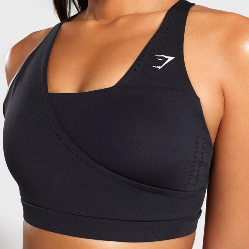 Gymshark Black Laser Cut Sports Bra size M